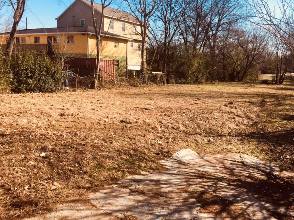 380 Crumley Street - Photo 1