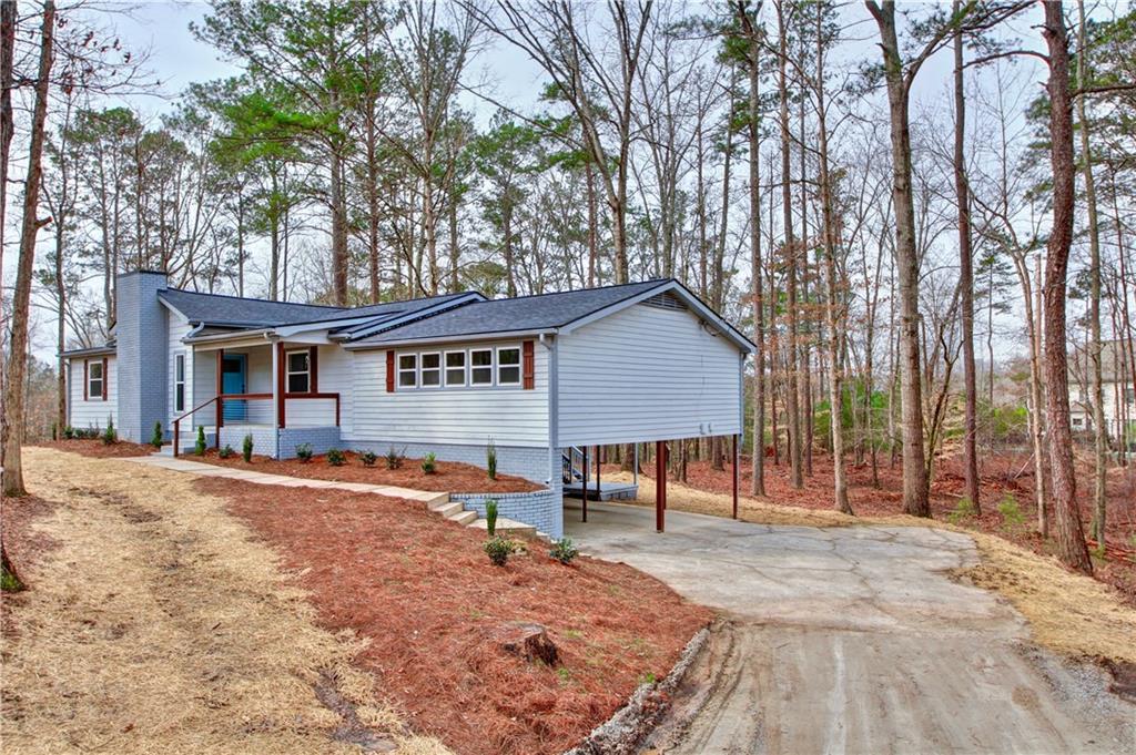 5475 Chapel Hill Road - Photo 1