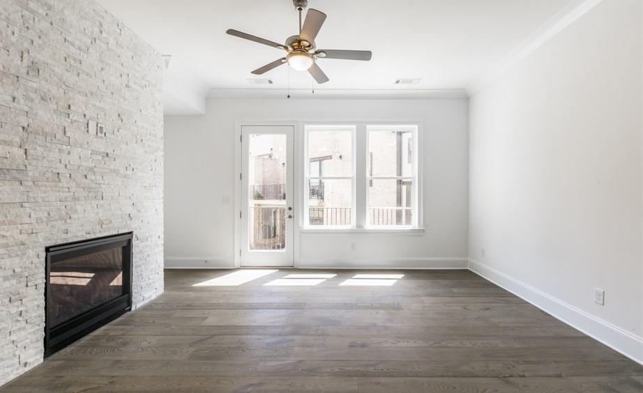 6649 Encore Boulevard - Photo 1