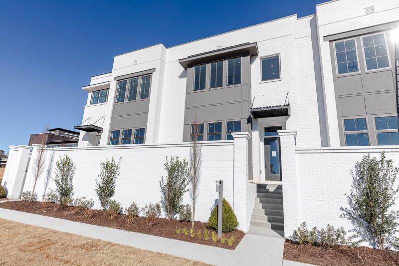 6740 Avis Walk - Photo 1
