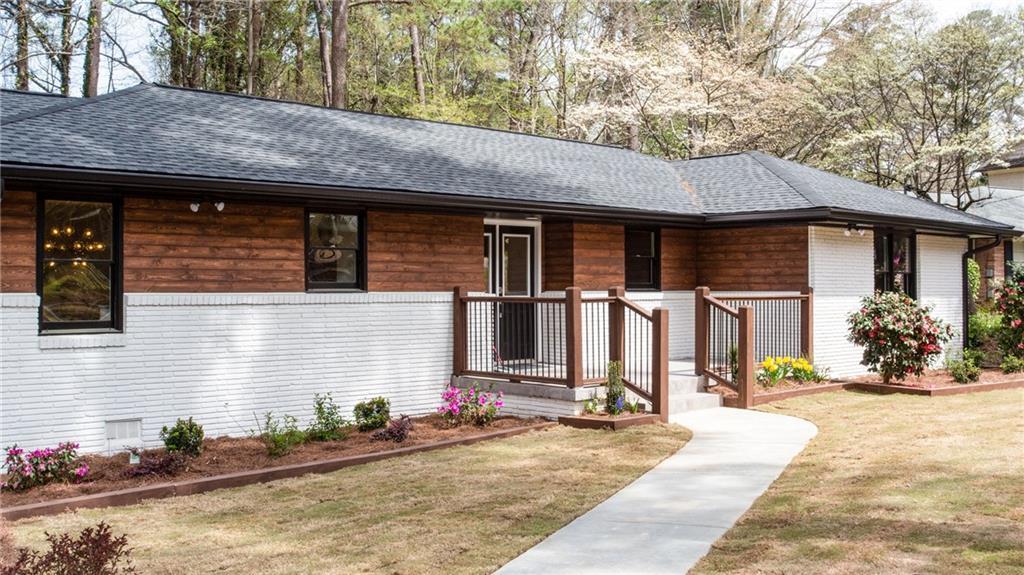 2716 Pangborn Road - Photo 1
