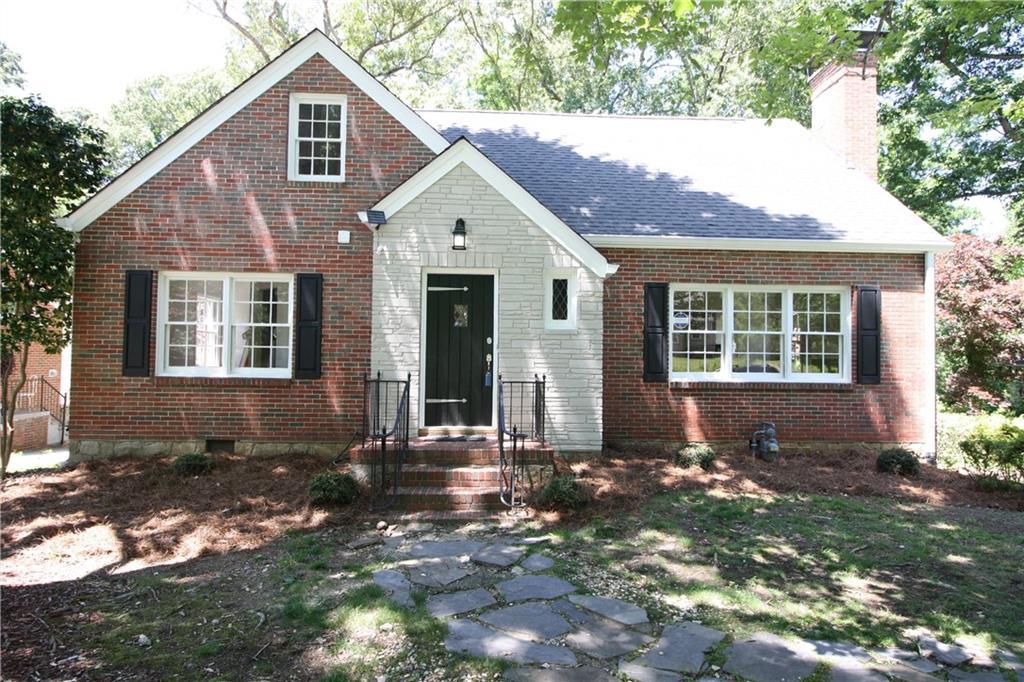 1907 Montrose Dr - Photo 1