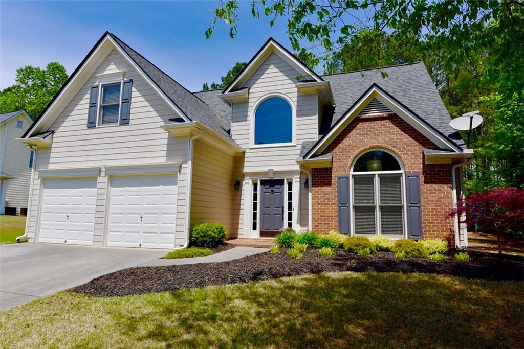 112 Wesley Drive - Photo 1