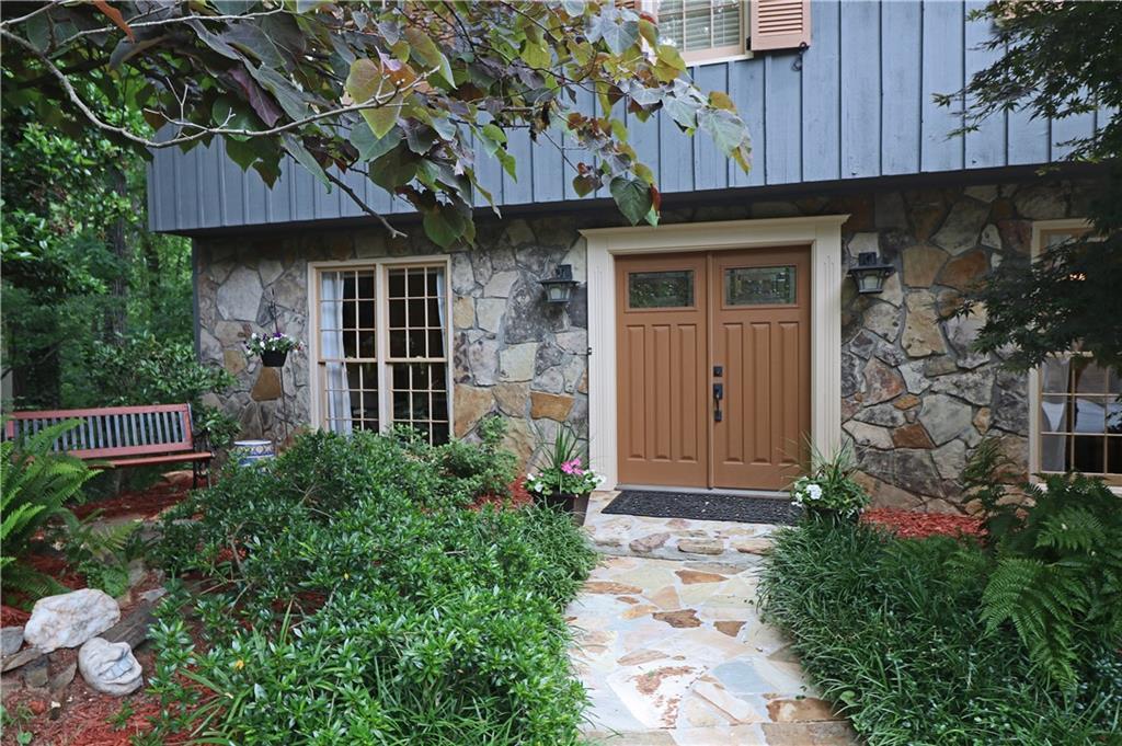 655 Trailmore Place - Photo 1