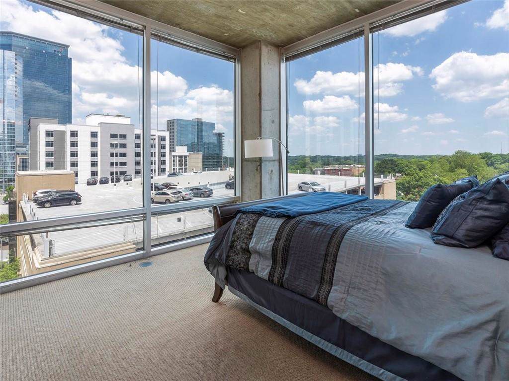 943 Peachtree Street - Photo 1