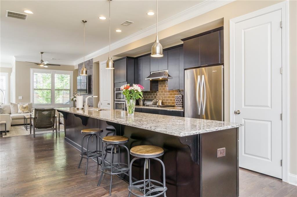 54 Winslow Street - Photo 1