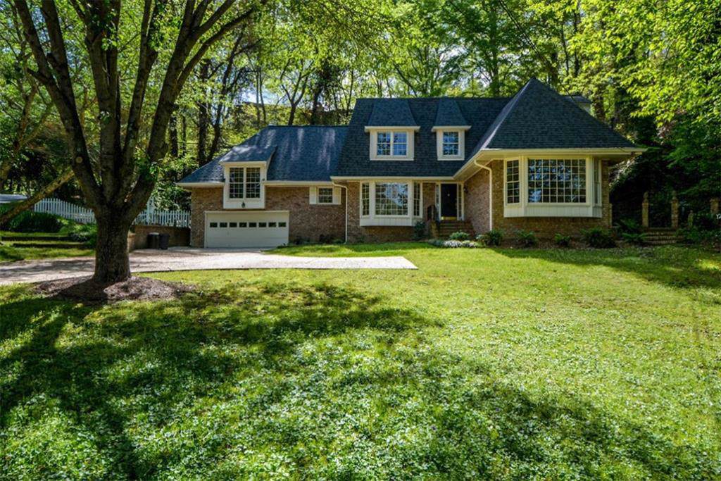 960 Edgewater Drive - Photo 1