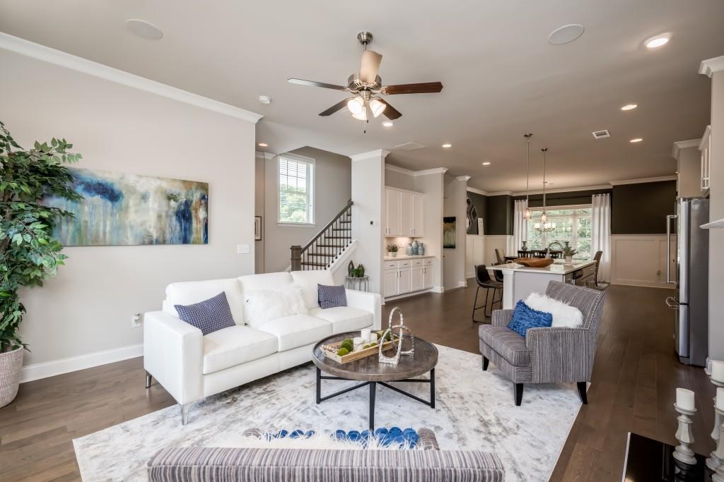 3301 Sangster Way - Photo 1