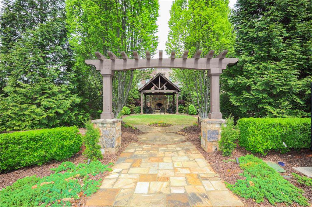 105 Webb Street - Photo 1