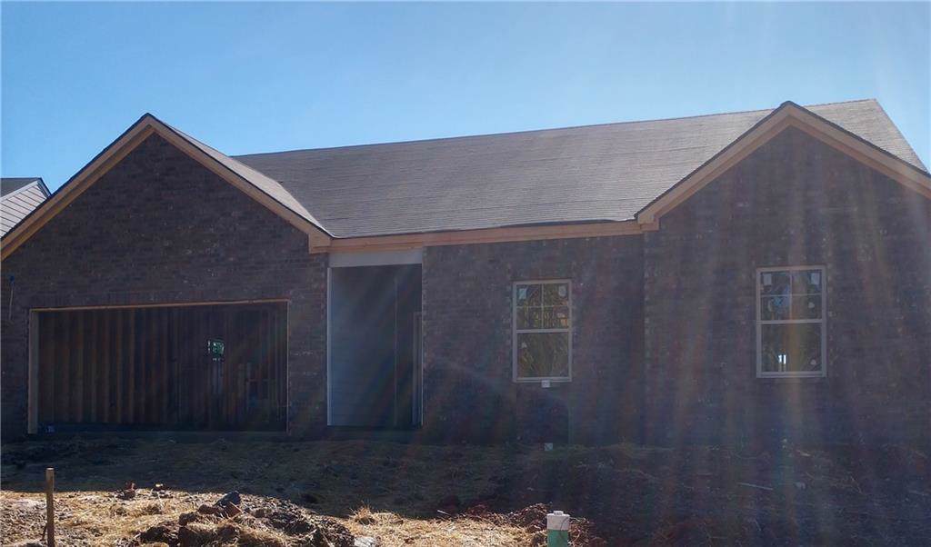 6861 Lancaster Crossing - Photo 1