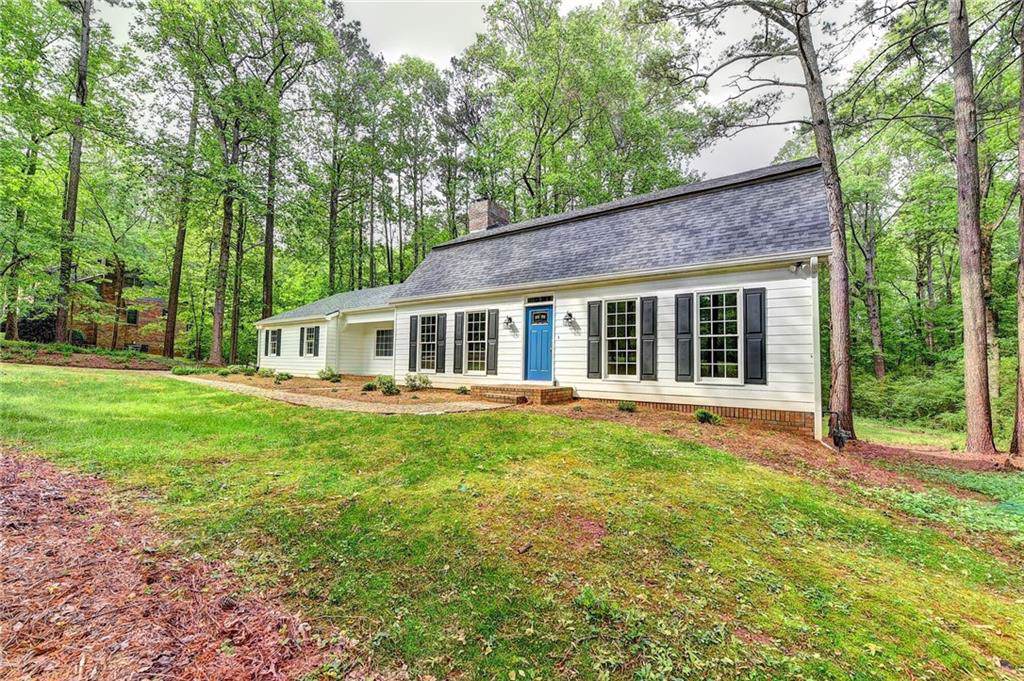 180 Pruitt Drive - Photo 1