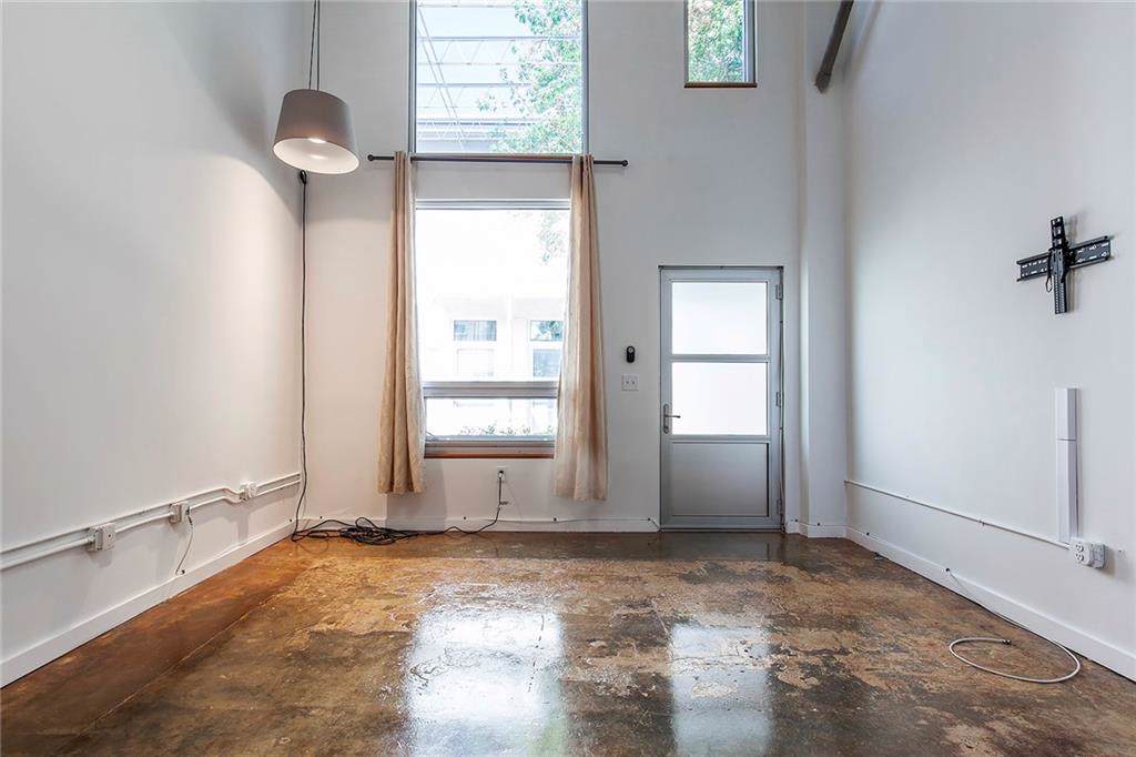 1661 La France Street - Photo 1