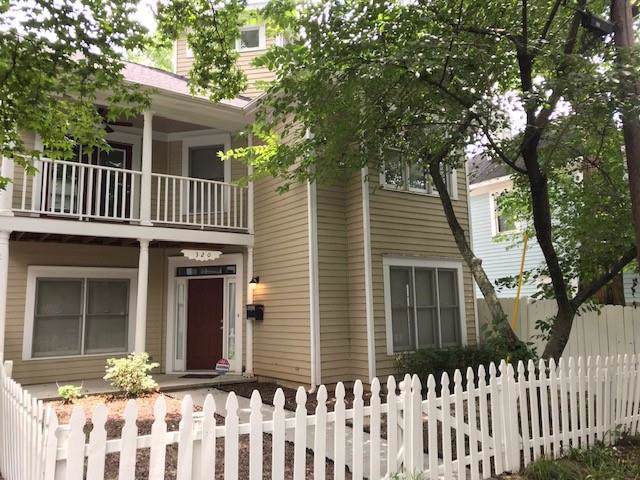 320 Harden Street - Photo 1