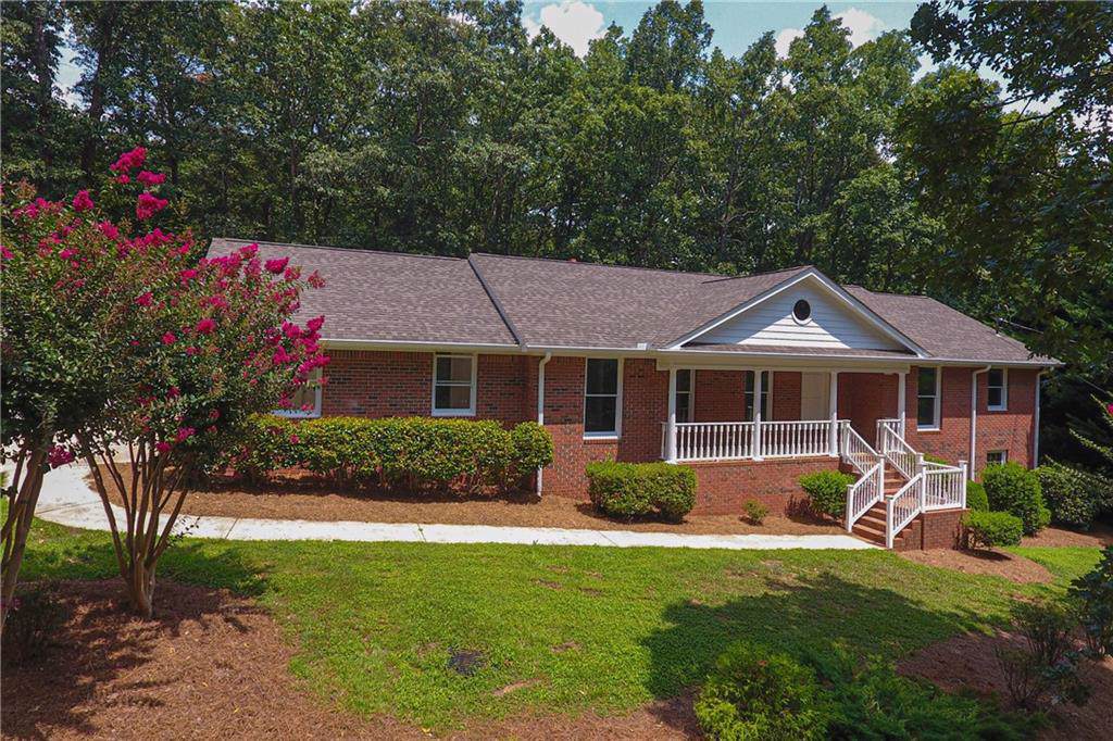 103 Rosewood Lane - Photo 1
