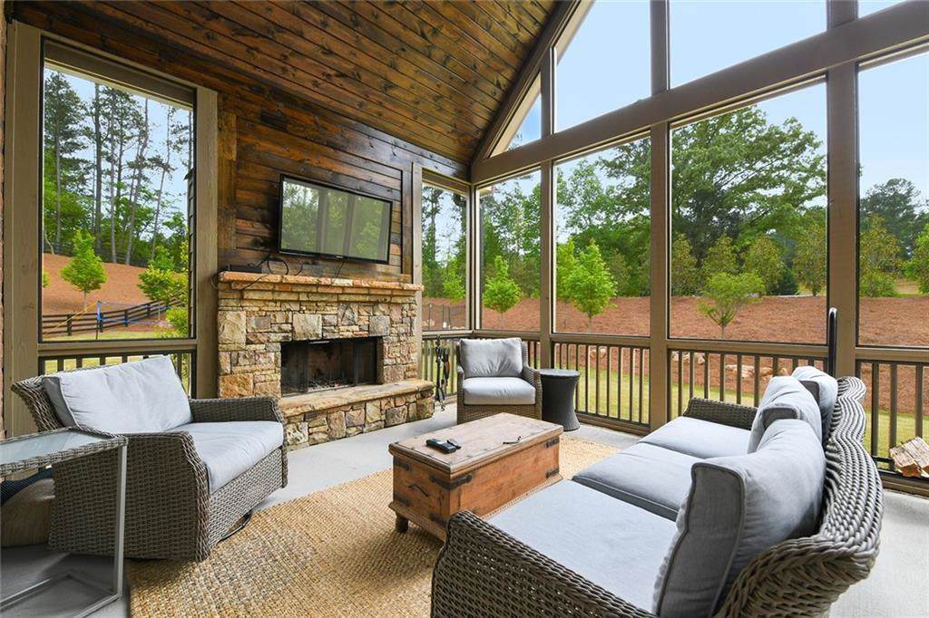 624 Easy Goer Lane - Photo 1
