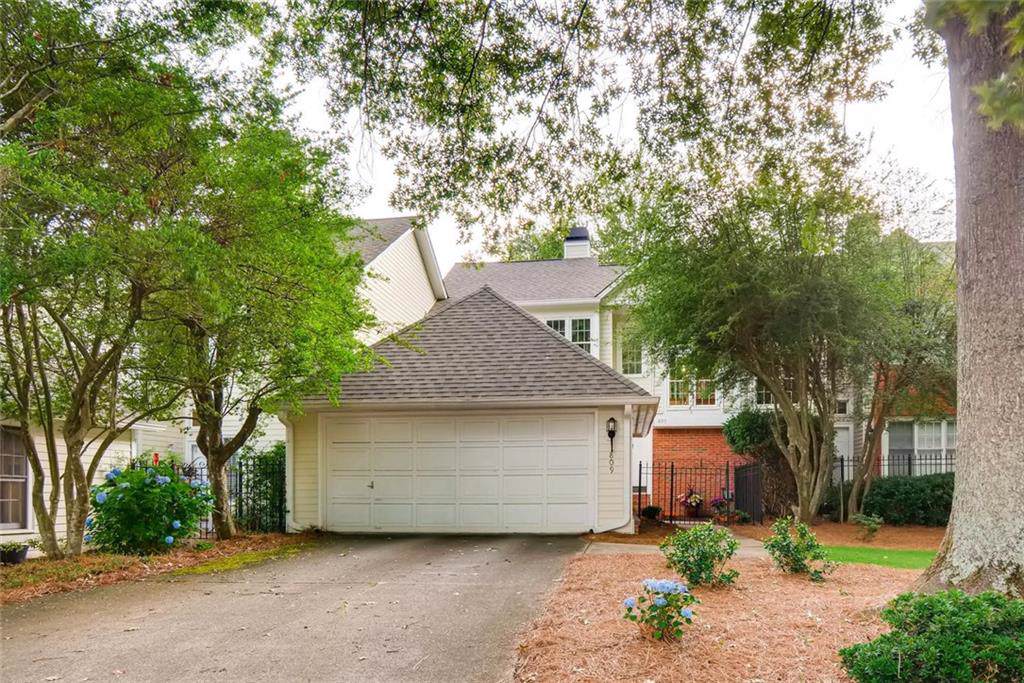 809 Olde Towne Court - Photo 1