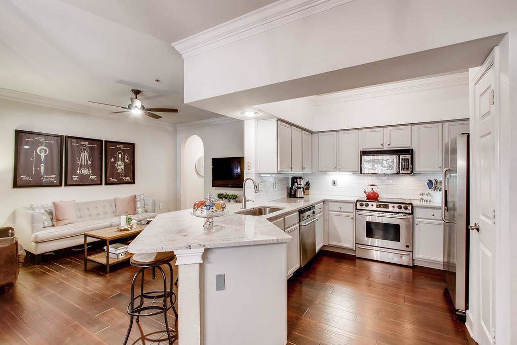 3777 Peachtree Road - Photo 1