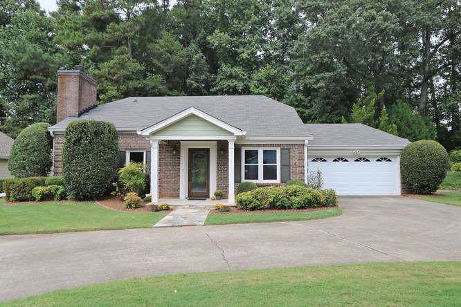 95 Ashleigh Terrace - Photo 1