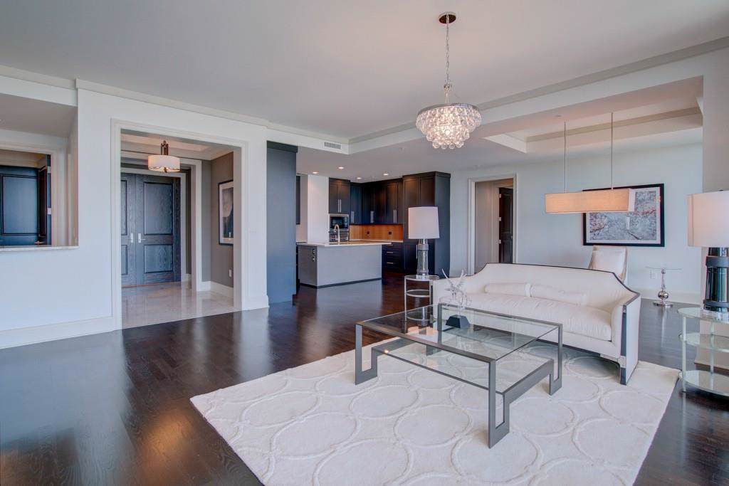 3344 Peachtree Road - Photo 1