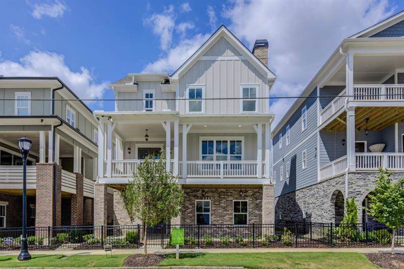 912 Martin Street - Photo 1