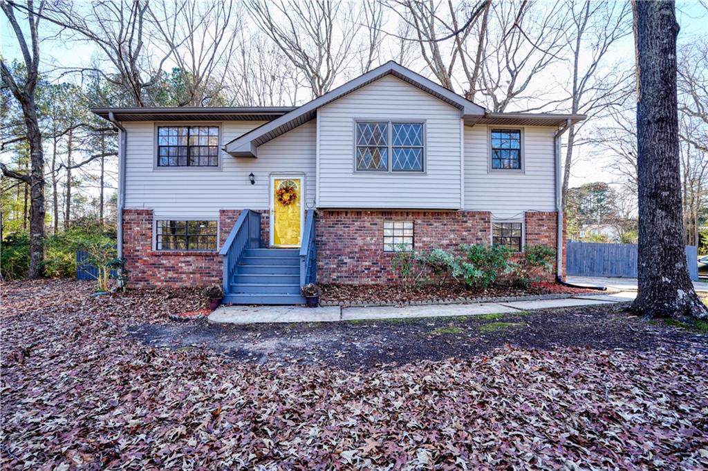 453 Fayetteville Road - Photo 1