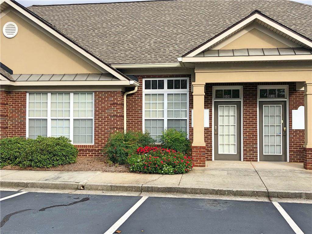 5041 Dallas Highway - Photo 1