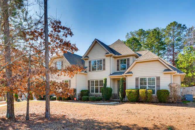 124 Westwind Drive - Photo 1