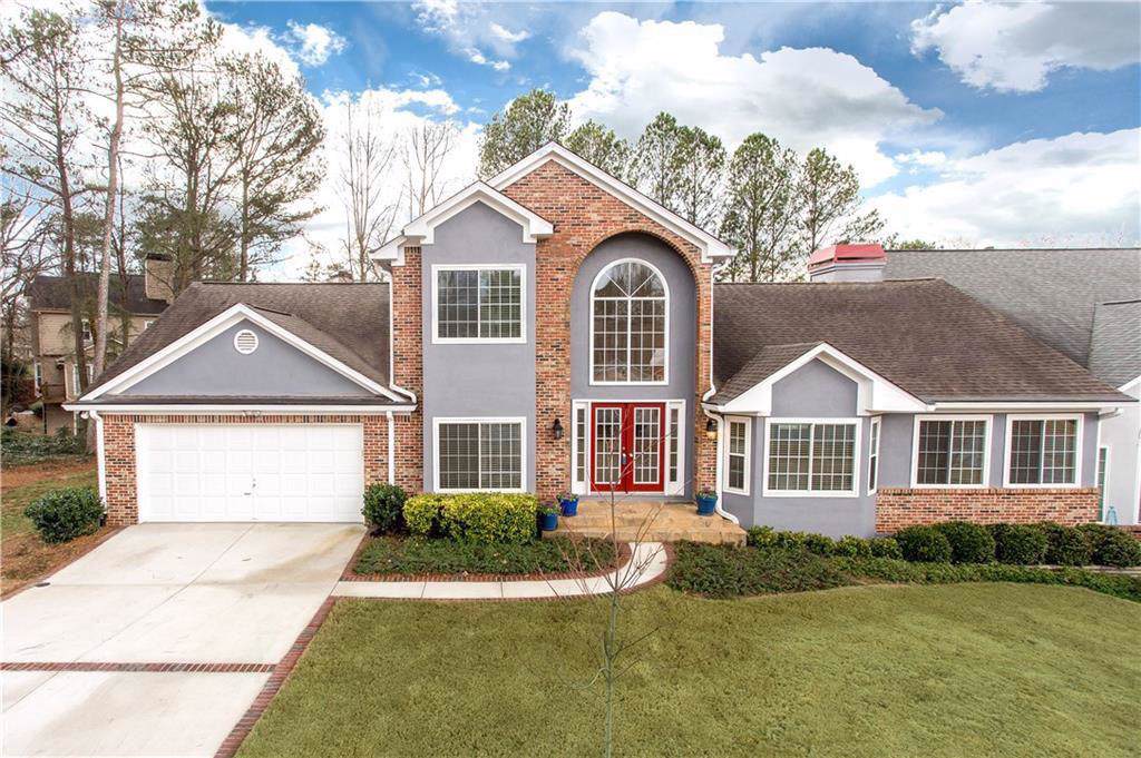 2342 Oakwood Way - Photo 1