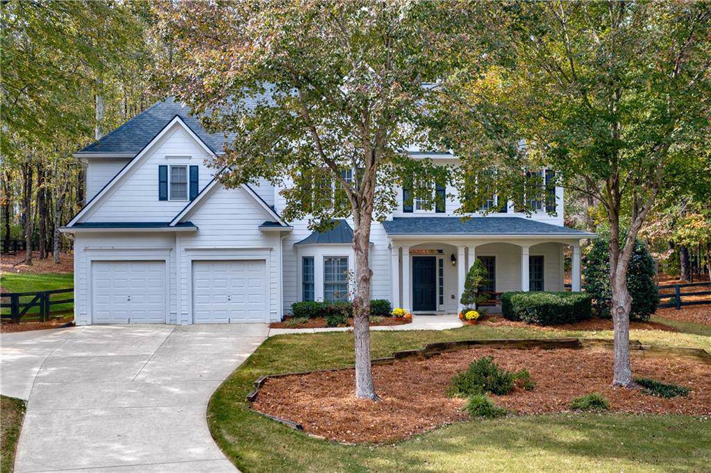 560 Longwood Lane - Photo 1