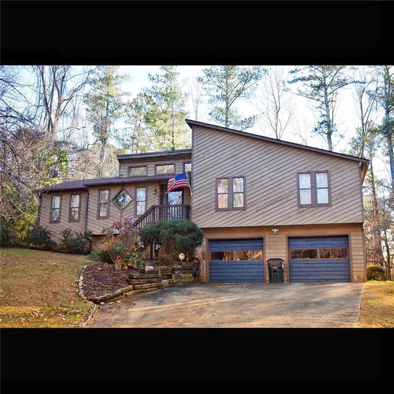 2055 Bascomb Carmel Road - Photo 1