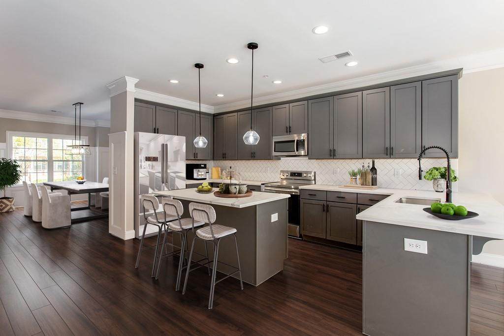 1569 River Park Boulevard - Photo 1 1569 River Park Boulevard - Photo 1