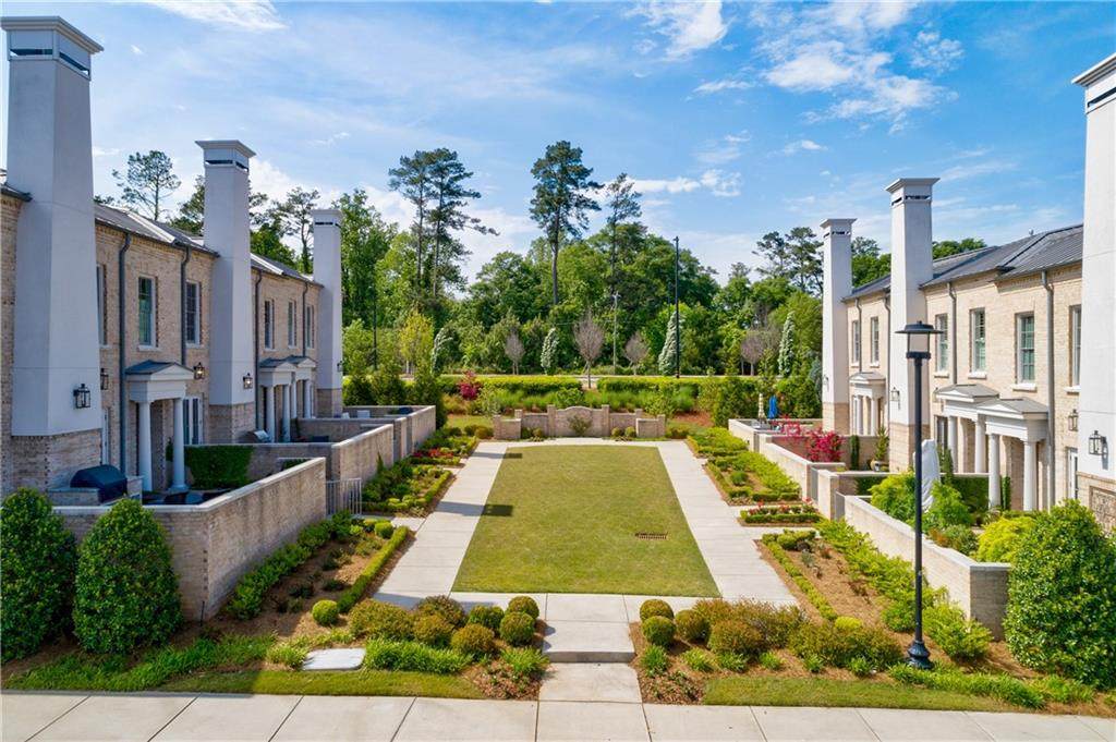122 Grand Crescent - Photo 1
