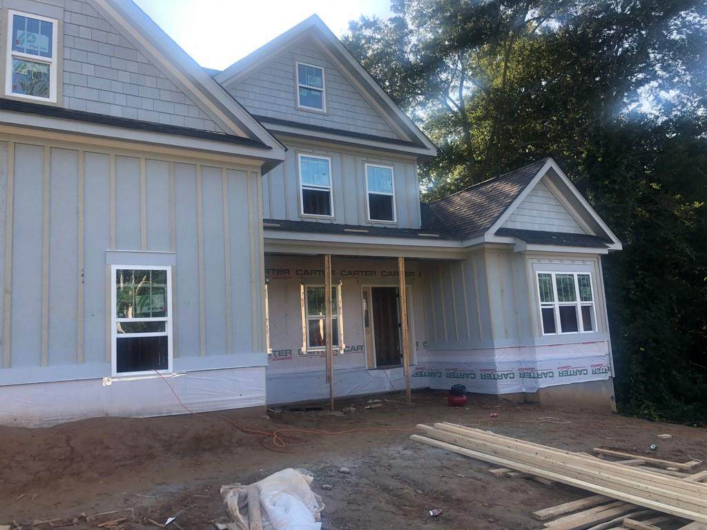 1009 Hartwell Crossing - Photo 1
