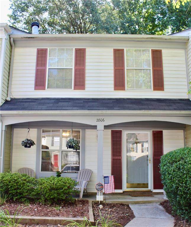 2806 Queen Anne Court - Photo 1