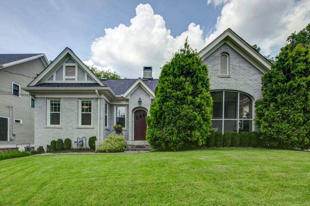 632 Yorkshire Road - Photo 1