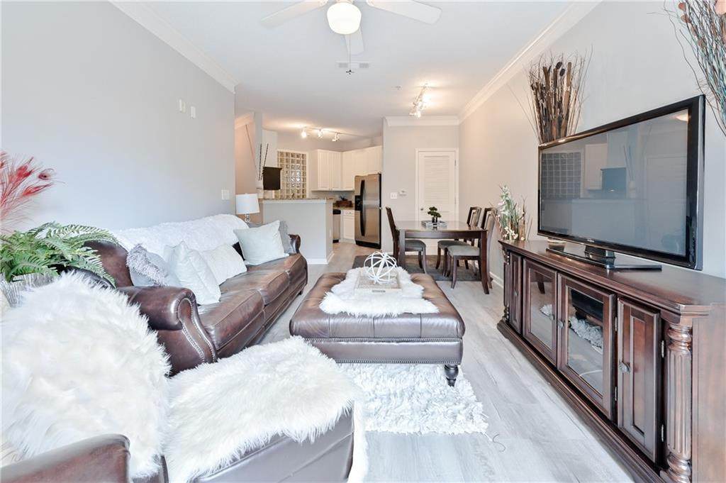 10 Perimeter Summit Boulevard - Photo 1