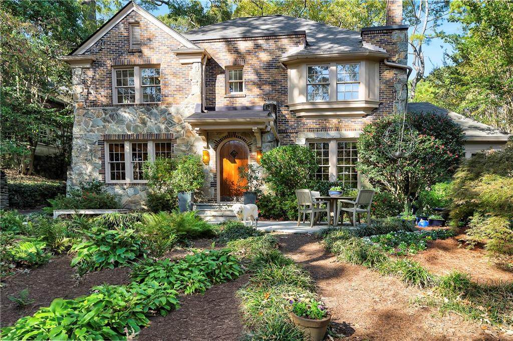 668 Pelham Road - Photo 1