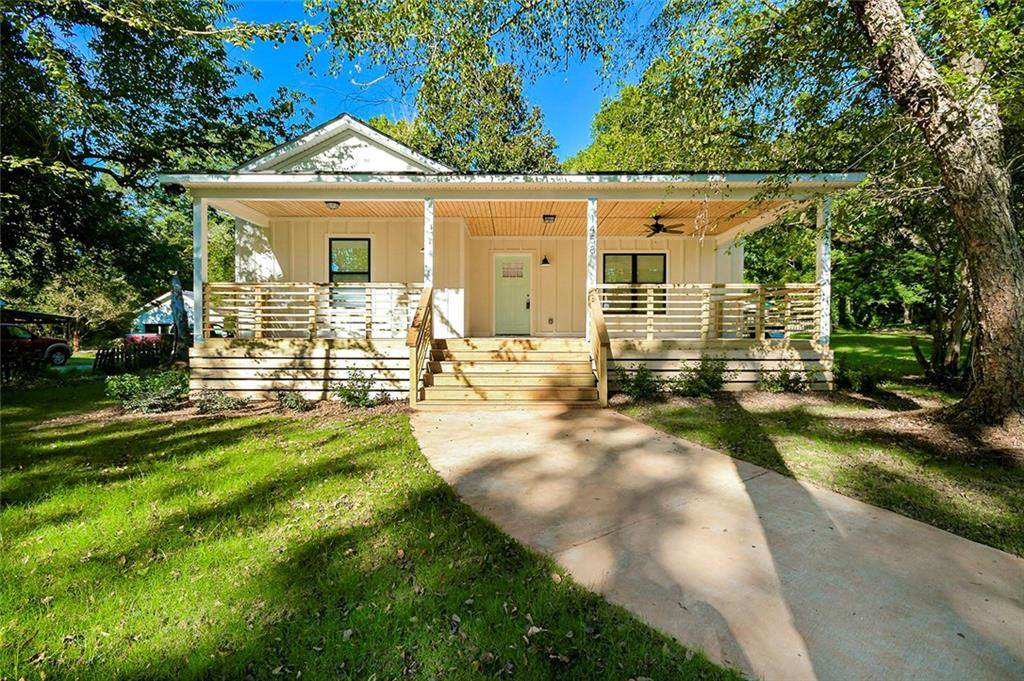 1458 Fairview Road - Photo 1