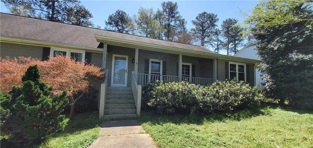 2362 Smokehouse Path - Photo 1