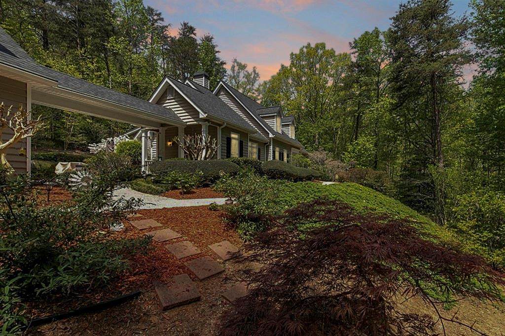 2520 Ridge Park Drive - Photo 1