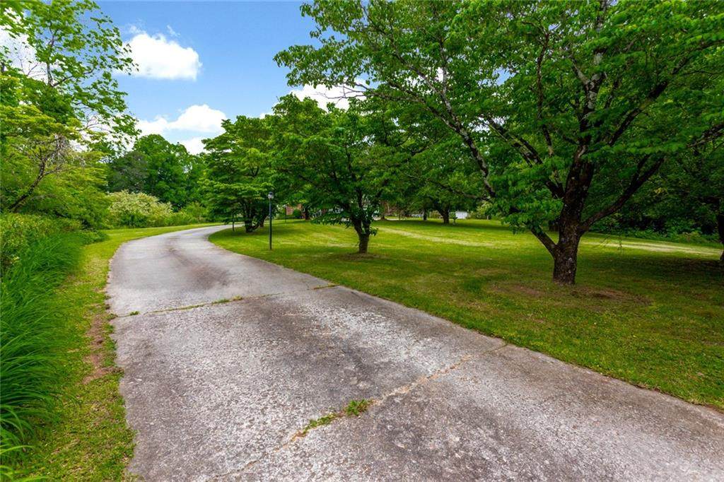 547 Upper Salem Church Road - Photo 1