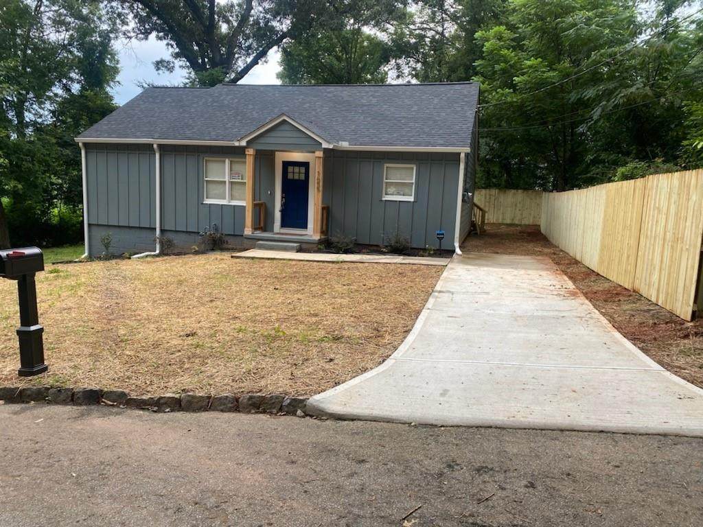 1655 Oak Knoll Circle - Photo 1