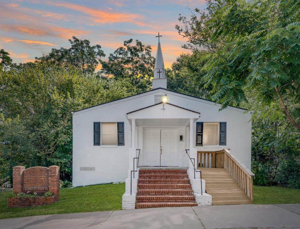 360 Cameron Street - Photo 1