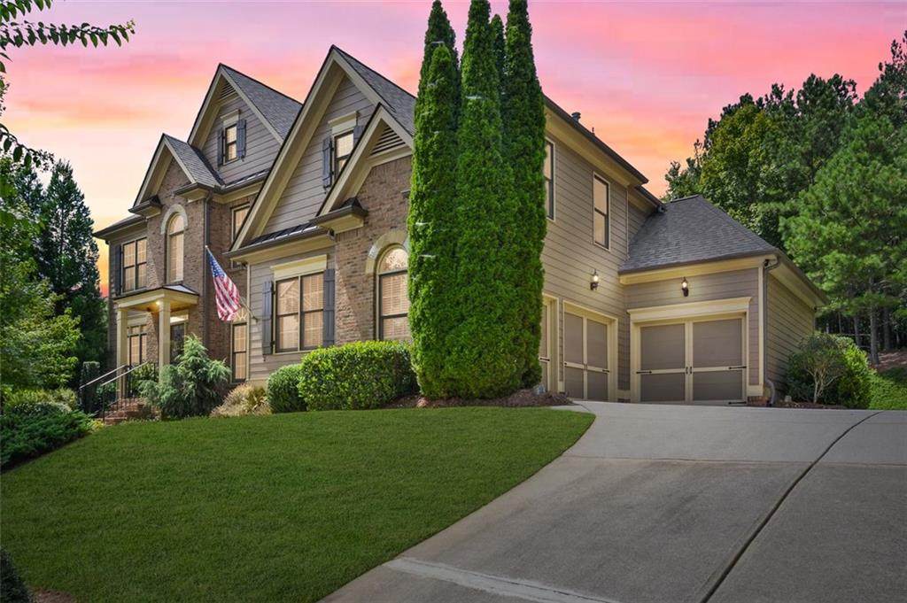 153 Shadowmist Ct - Photo 1
