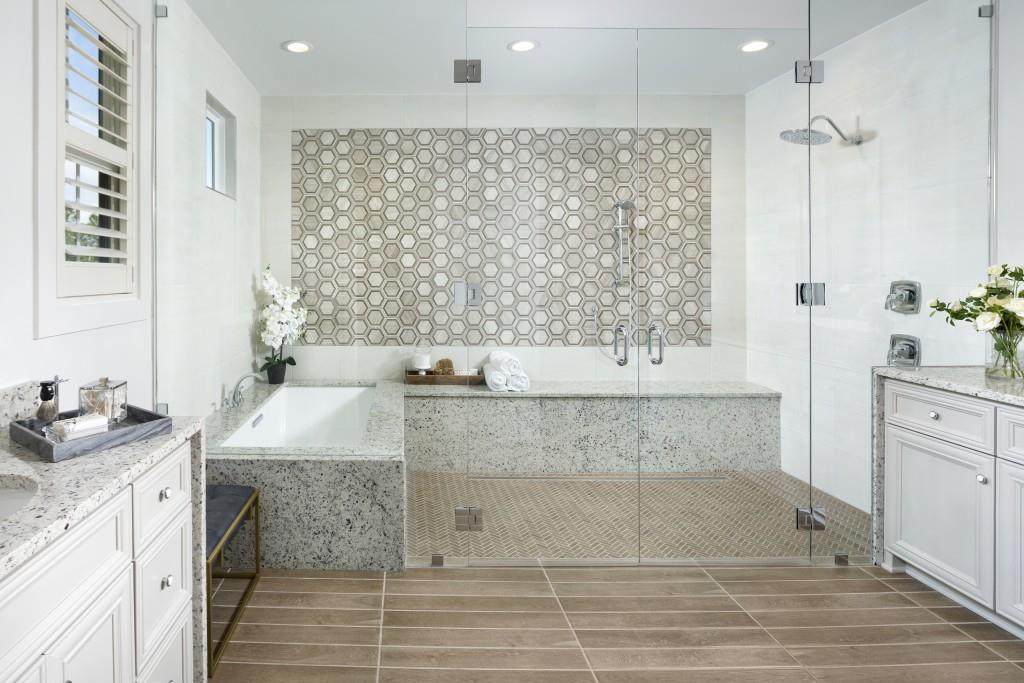 650 East Lake Drive - Photo 1