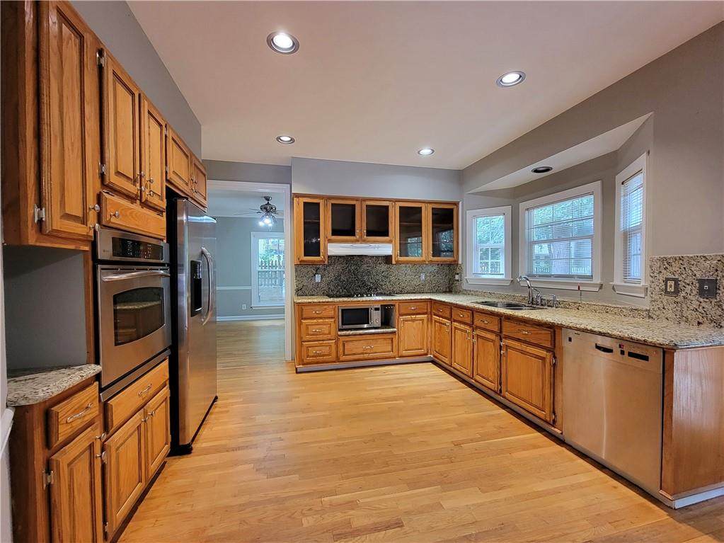 2500 Peregrine Trail - Photo 1