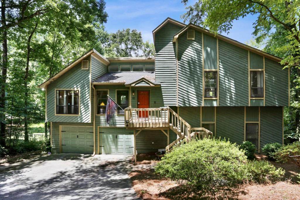 82 Geraldine Drive - Photo 1