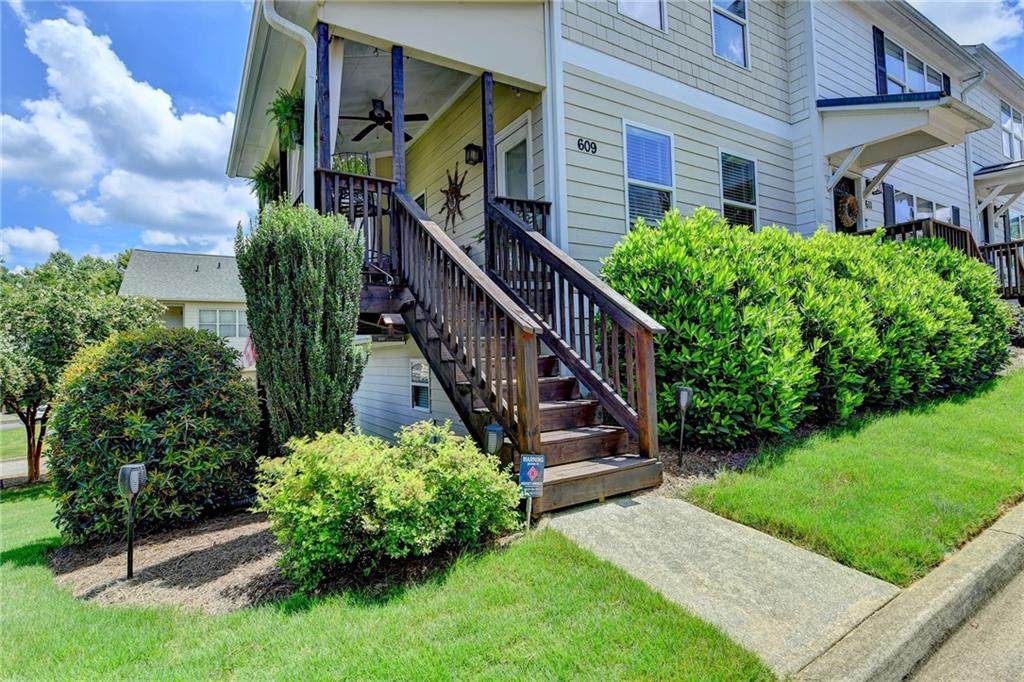 609 Sweet Bay Ridge - Photo 1