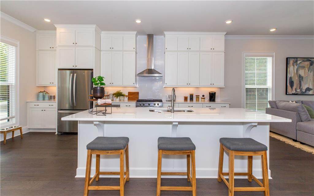 125 Briscoe Way - Photo 1