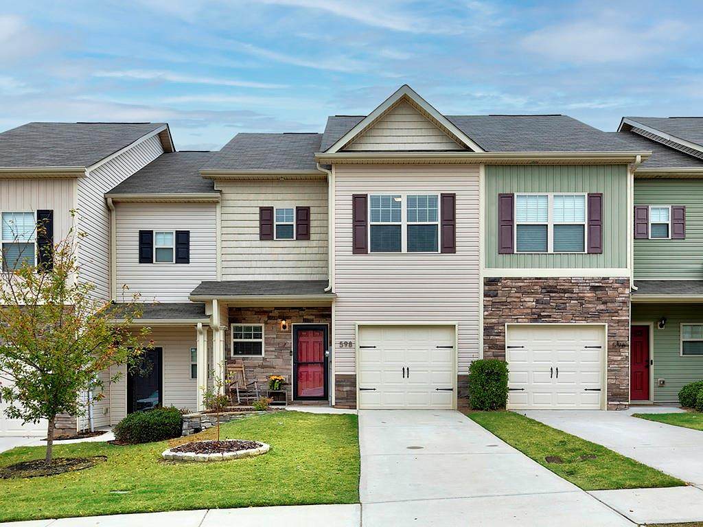 598 Oakside Place - Photo 1